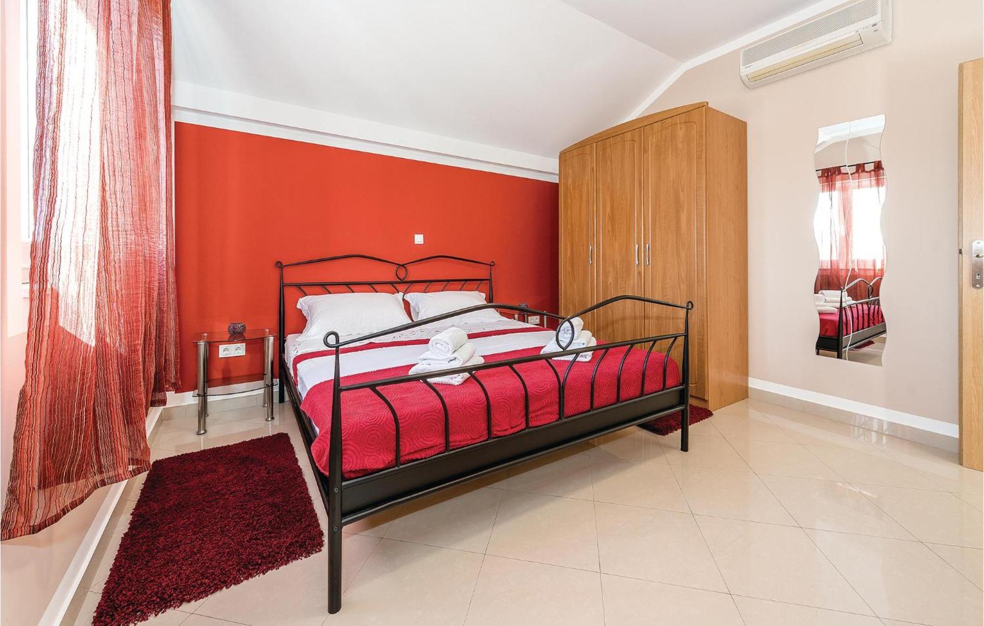 Gorgeous Home In Kijevo With Kitchen Dış mekan fotoğraf