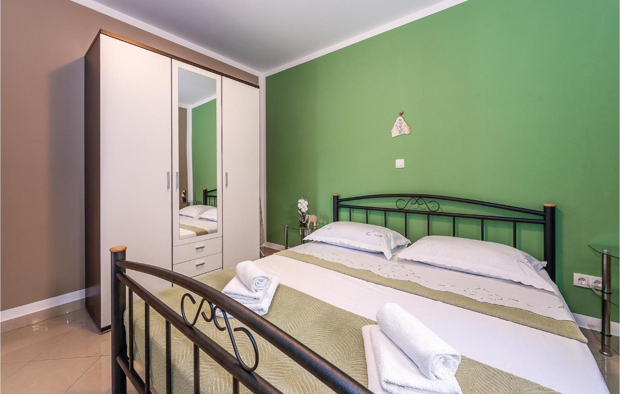 Gorgeous Home In Kijevo With Kitchen Dış mekan fotoğraf